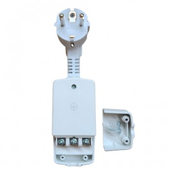 Întrerupător cu protecție, UZO (ELCB plug), 220V-16A-2