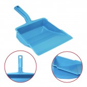 Făraș din plastic cu mâner pătrat